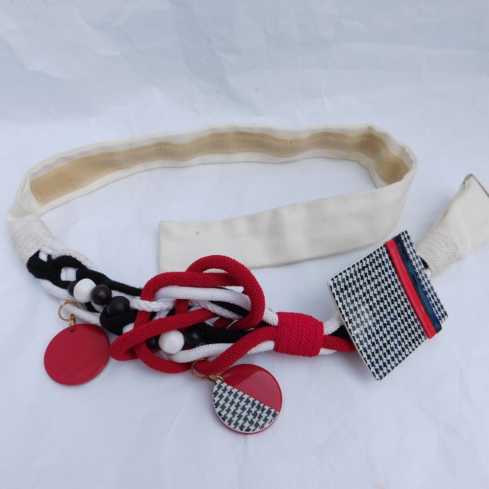 VINTAGE AVANT GARDE ROPE BELT - Picture 4 of 6